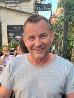 Robert Dahl